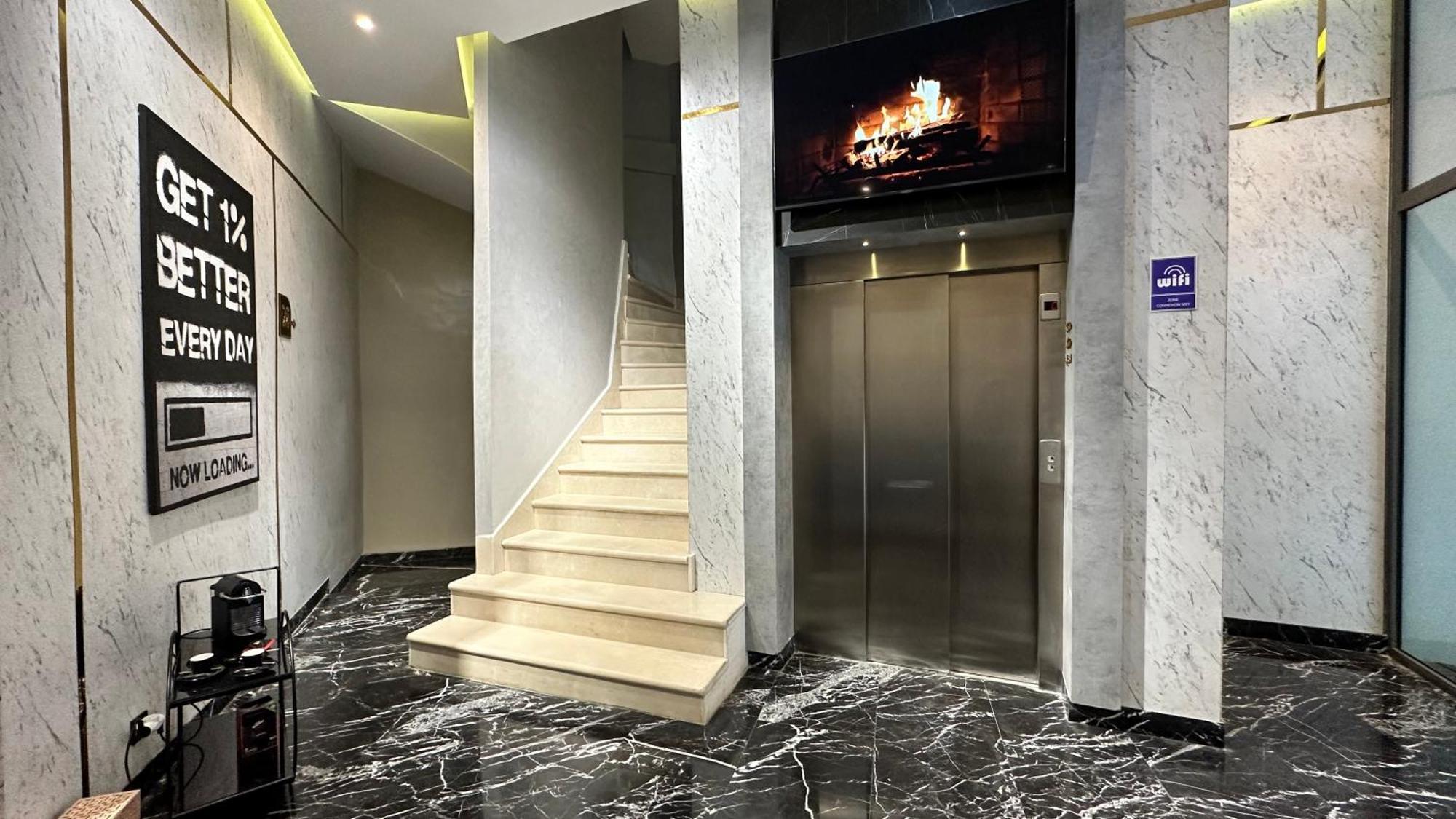 Zen Suites Hotel Massira Касабланка Экстерьер фото